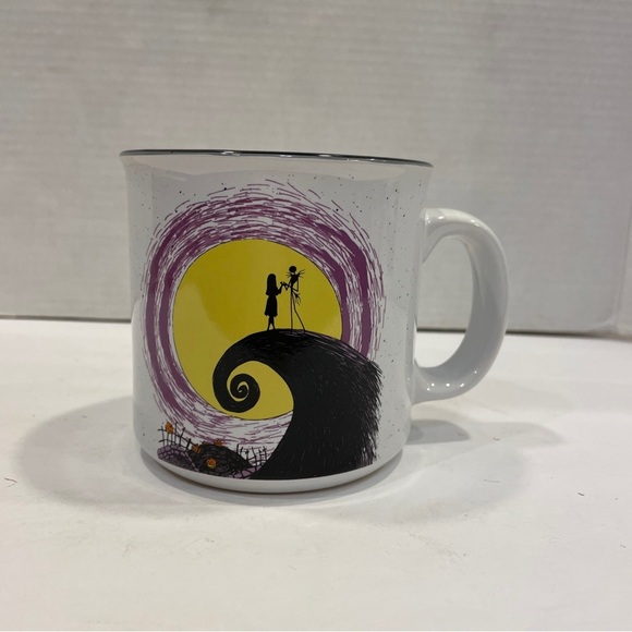 Disney The Nightmare Before Christmas Jack And Sally 20 Oz. Coffee Mug Cup NWT - Picture 1 of 3